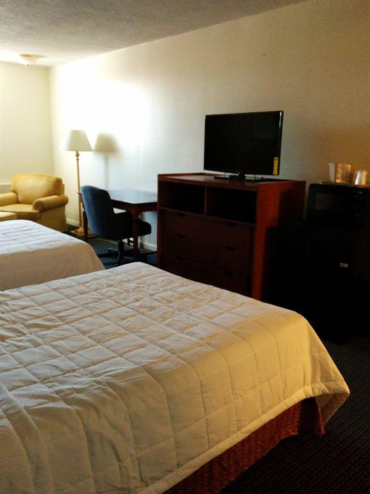 סנט ג'וזף Rodeway Inn מראה חיצוני תמונה
